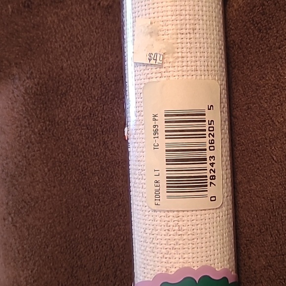 New Cross Stitch 16 count fiddlers cloth Sz 15" x 18" - Picture 6 of 6